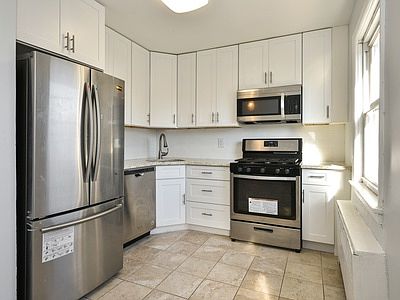 1st image of 8 Leewood Cir APT 7R