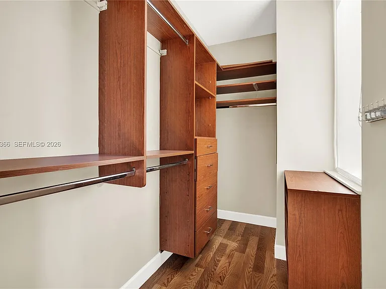 1300 Ponce De Leon Blvd #703 — Photo 27