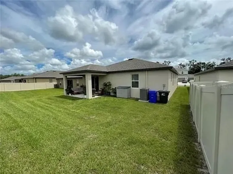 6236 Dolostone Dr — Photo 13