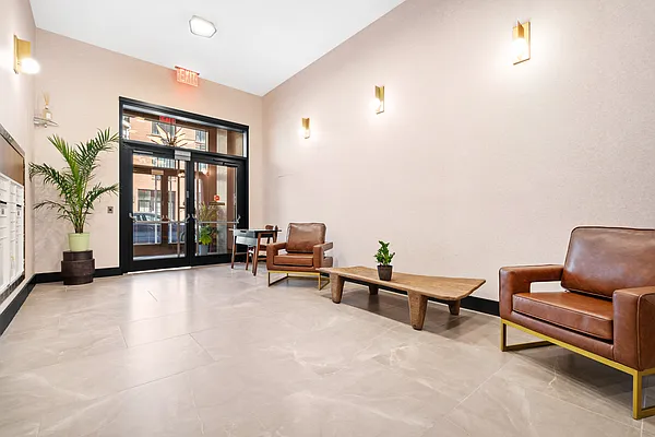 Rented by Corcoran | media 23