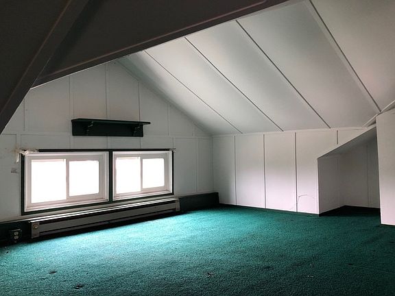 3rd image of 37 Camden Ave
