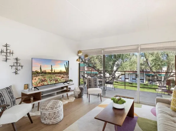 3737 E TURNEY Avenue #206, Phoenix, AZ 85018