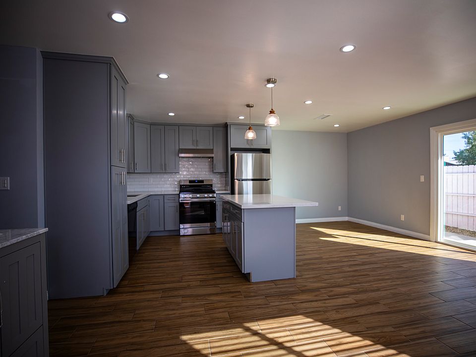 1st image of 18434 Elgar Ave
