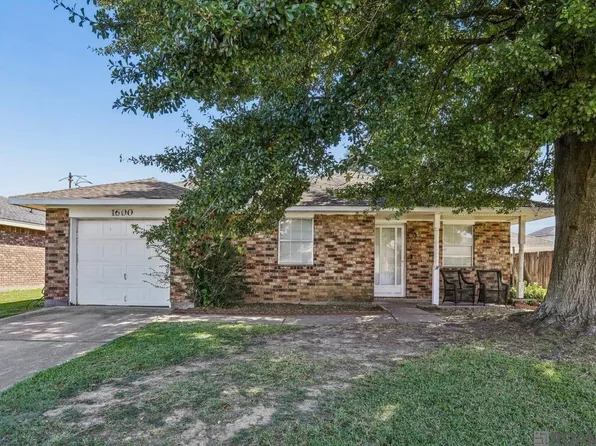 1600 Van Arpel Dr, La Place, LA 70068