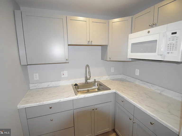 3931 Dominion Dr — Photo 27