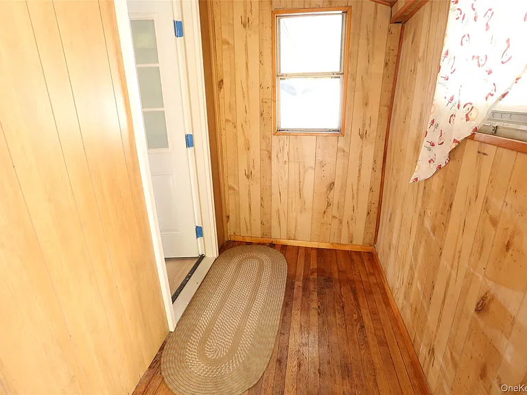 149 Brightwood Ave — Photo 13
