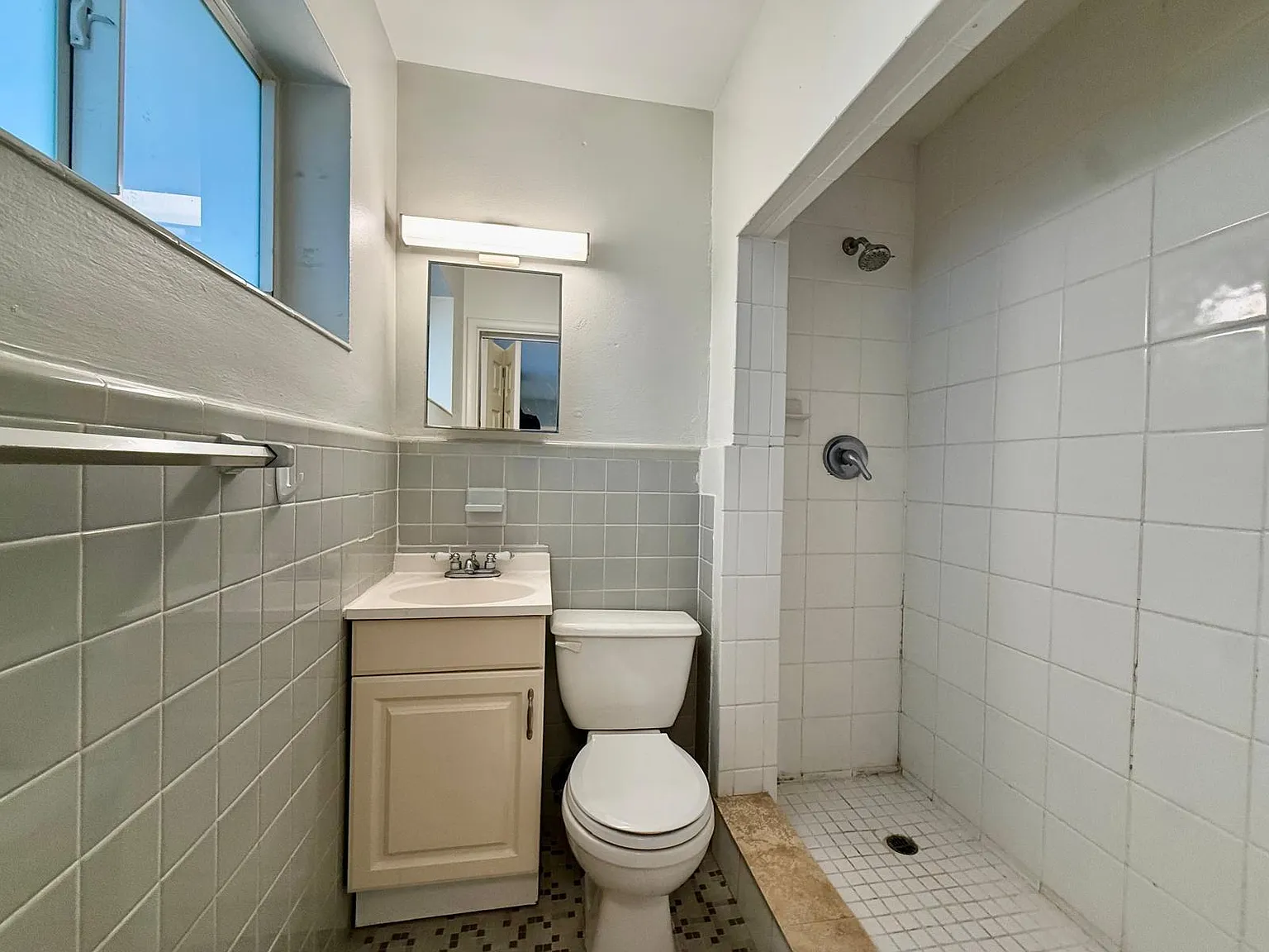 Studio, 1.0 bath, 525 sqft, $1,495 — Photo 4