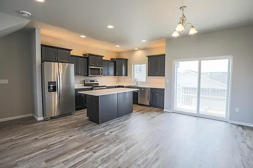3309 6th Way E Photo 1