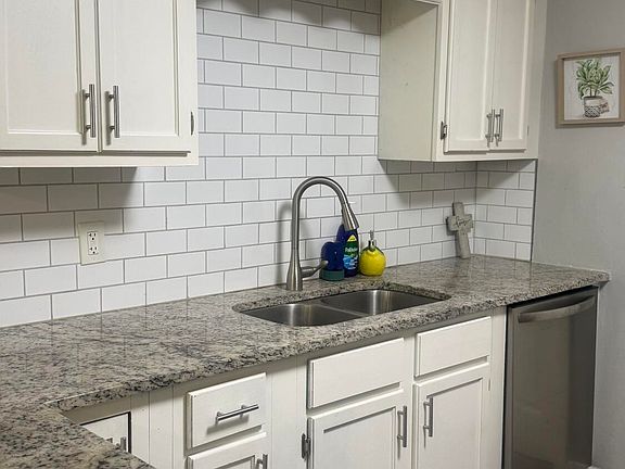 4th image of 2187 Sherwood Pl