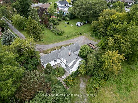 2nd image of 294 Moira St E
