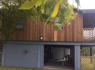 435 7th St, San Leon, TX 77539
