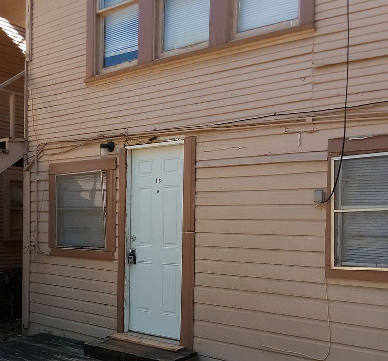 2nd image of 118 Marshall St