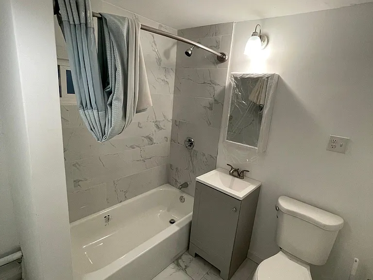 369 Prospect St #2 — Photo 4