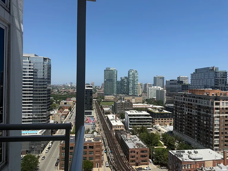 757 N Orleans St #2008 — Photo 12