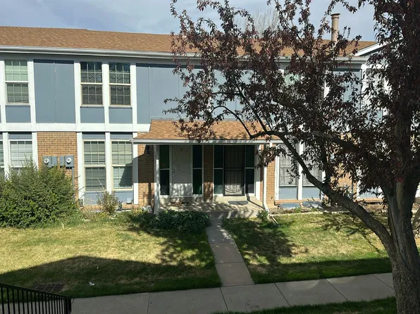 11778 E Canal Dr, Aurora, CO 80011