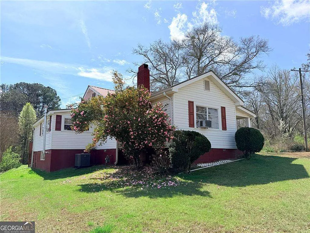 131 E Killian St photo 1