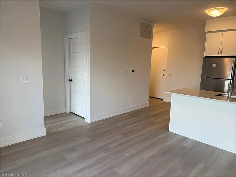 1100 Lackner Pl #521 — Photo 19