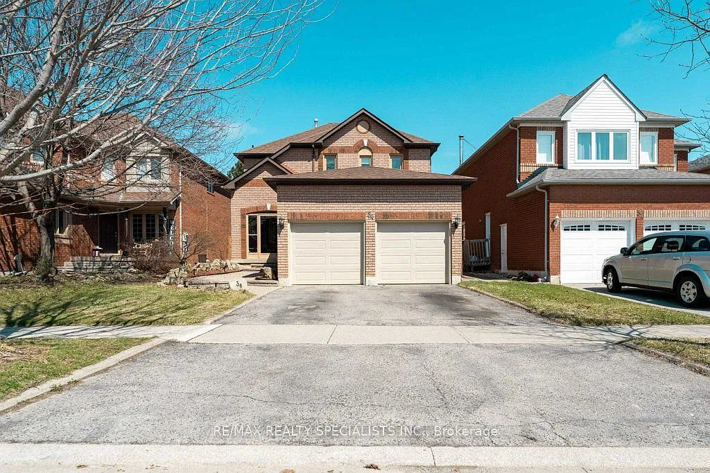 34 Killaloe Cres photo 1