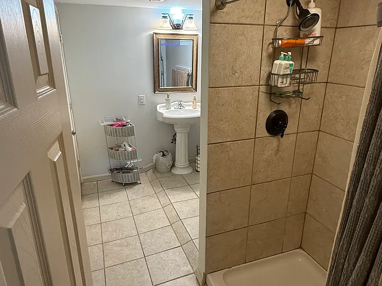 2518 W 75th Pl — Photo 18