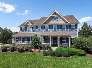 4323 Lacebark Ln, Naperville, IL 60564