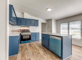 21812 Douglas Ave, Edmond, OK 73012