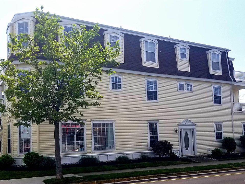 1st image of 1300 Asbury Ave APT 2