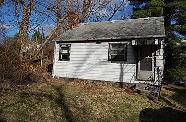 2nd image of 3907 Sweeney Rd