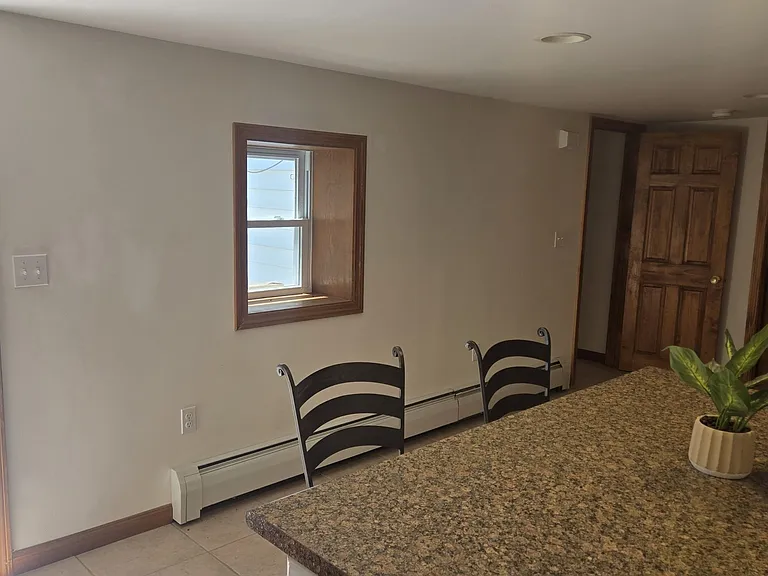 113 Oak Ridge Dr #B — Photo 2