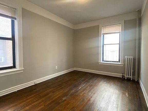 4th image of 28-25 34th St #33