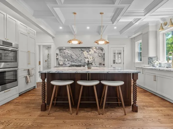 199 Palfrey St, Watertown, MA 02472