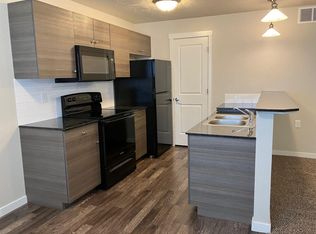 550 W Deer Flat Rd UNIT M202, Kuna, ID 83634