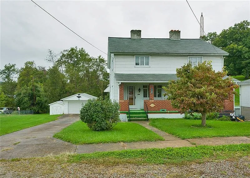 148 Newtown Rd photo 1