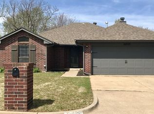16929 Applewood Dr, Edmond, OK 73012