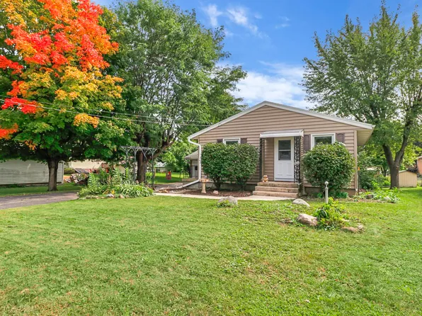 4469 2nd St, Windsor, WI 53598