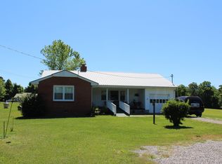 1114 Gum Springs Rd, Allardt, TN 38556
