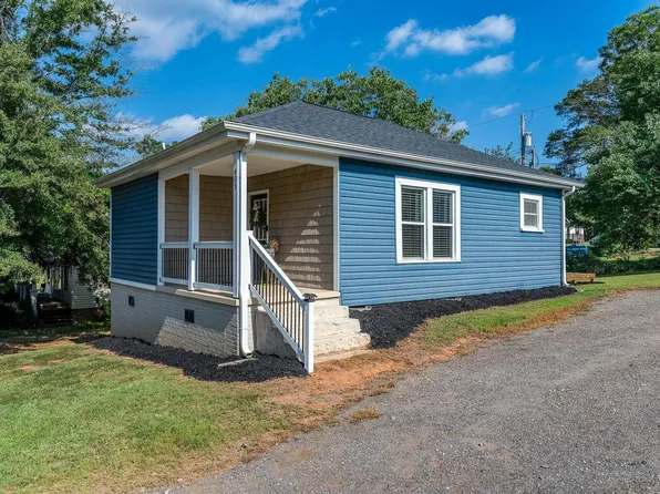 405 Hill St, Easley, SC 29640