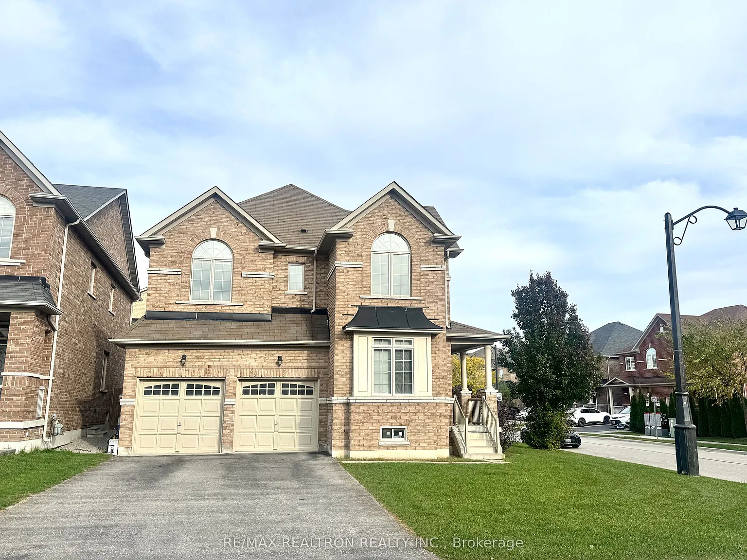 4 bed, $3,750 — Photo 2