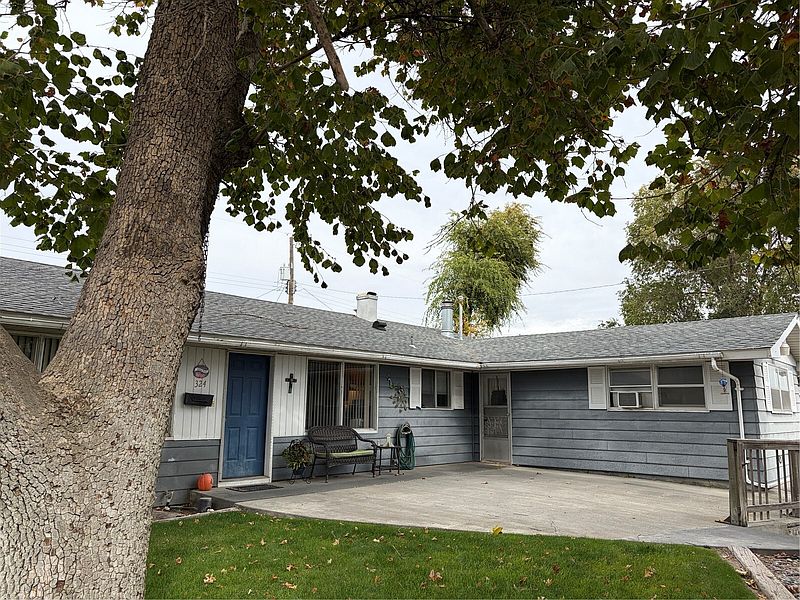 2nd image of 324 N Dale Road