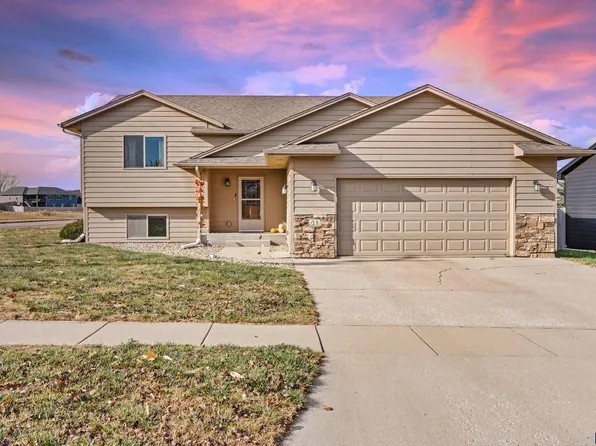 (undisclosed Address), Hartford, SD 57033