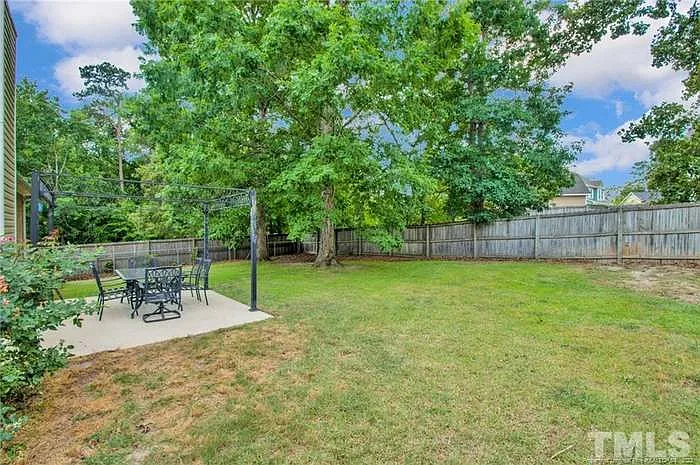 3024 Coachway Dr — Photo 18