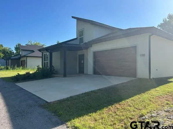 1110 S Main St, Lindale, TX 75771