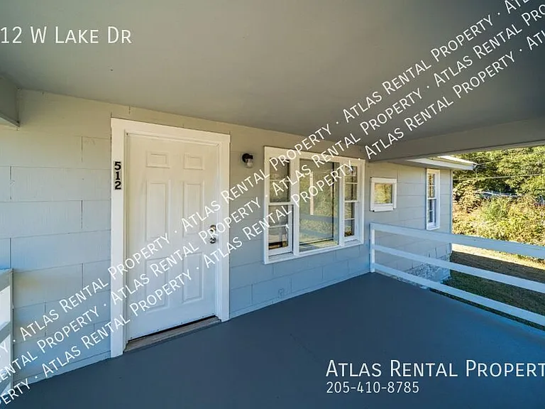 512 W Lake Dr — Photo 4