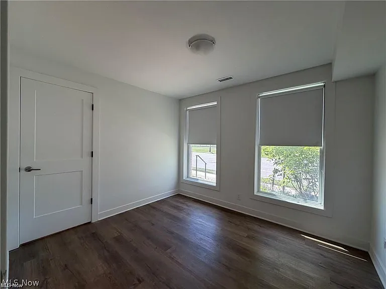 11206 N Park Pl #4 — Photo 27