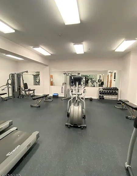 102 E Elizabeth Ave #406 — Photo 34