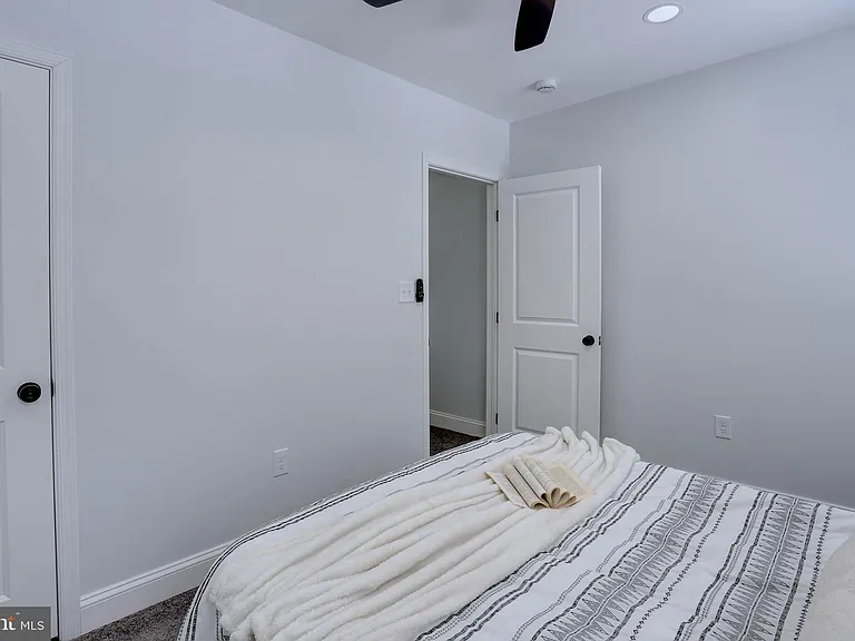 1729 Braddish Ave — Photo 17
