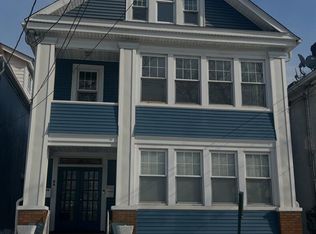 46 Catalpa Ave Floor 2, Perth Amboy, NJ 08861