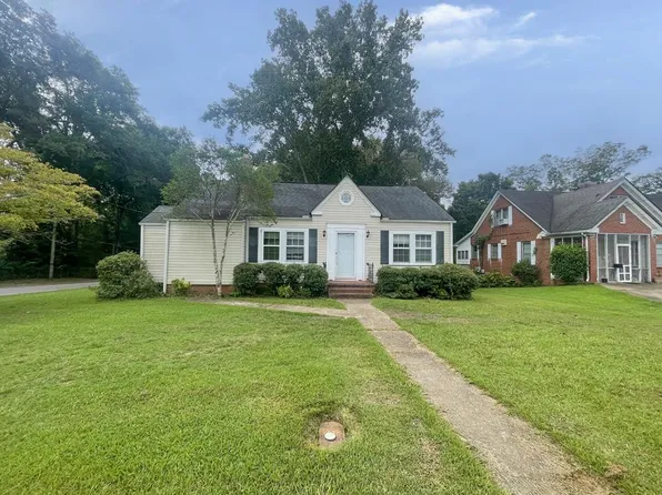 1501 1st St, Lanett, AL 36863
