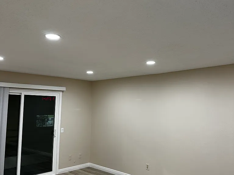 6420 Fulton Ave — Photo 11