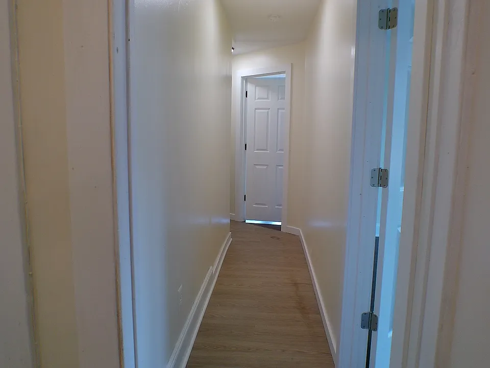 1698 North Ave #3