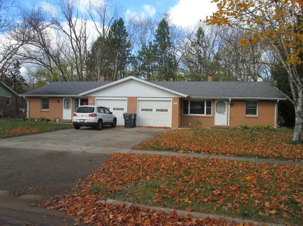 2553 Demorrow Cir, Stevensville, MI 49127
